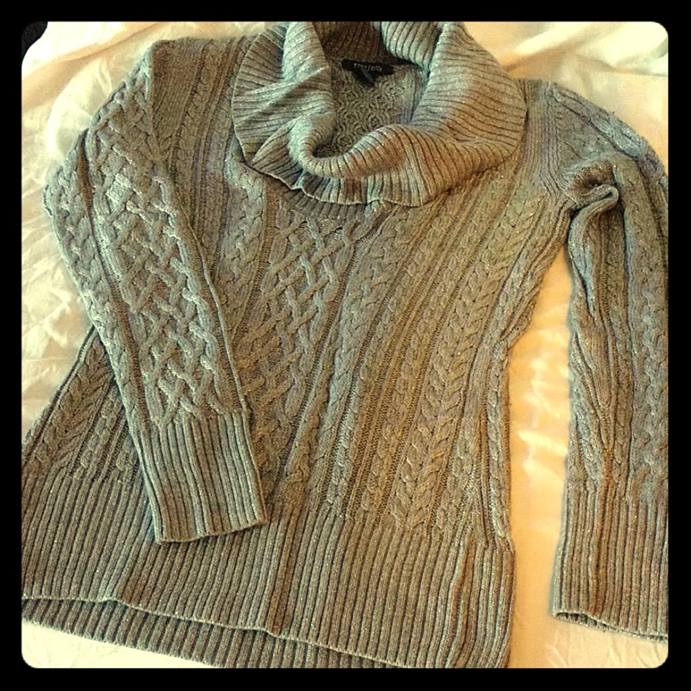 White House Black Market Sweater